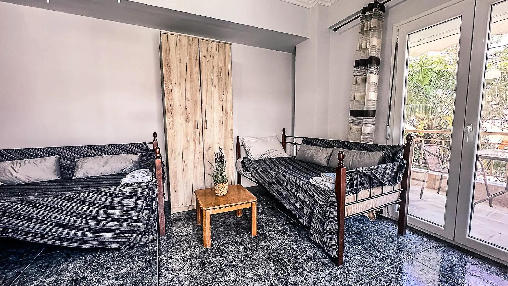 Seaside Retreat #Propertly Apartment Nea Kallikrateia Greece